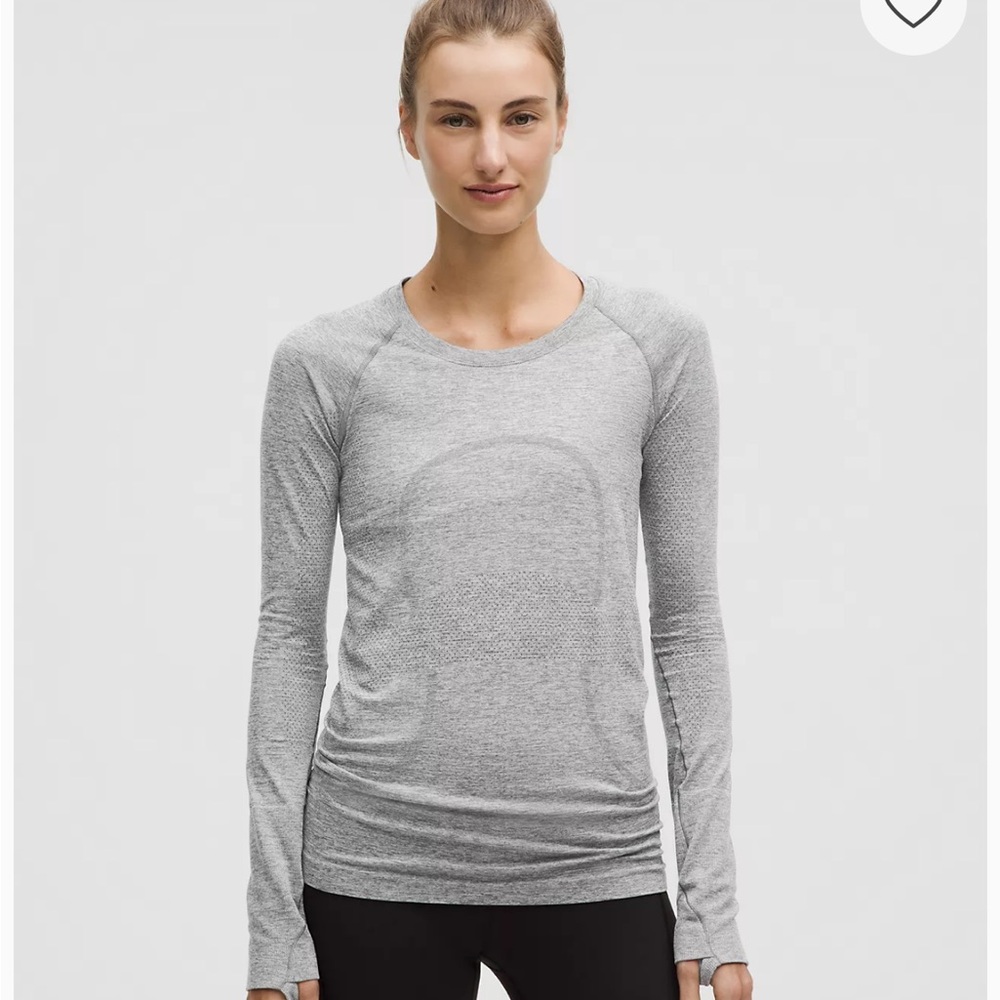 Swiftly Tech Long-Sleeve Shirt 2.0
Hip Length